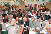 Wiesnwirte und Presse bei der Wiesnkrug Vorstellung 2008 (Foto: MartiN Schmitz)